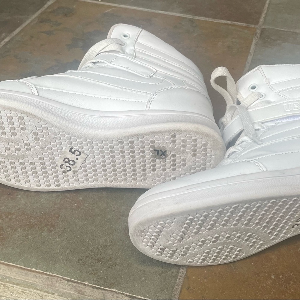 White Athletic Shoes with Perforated Design